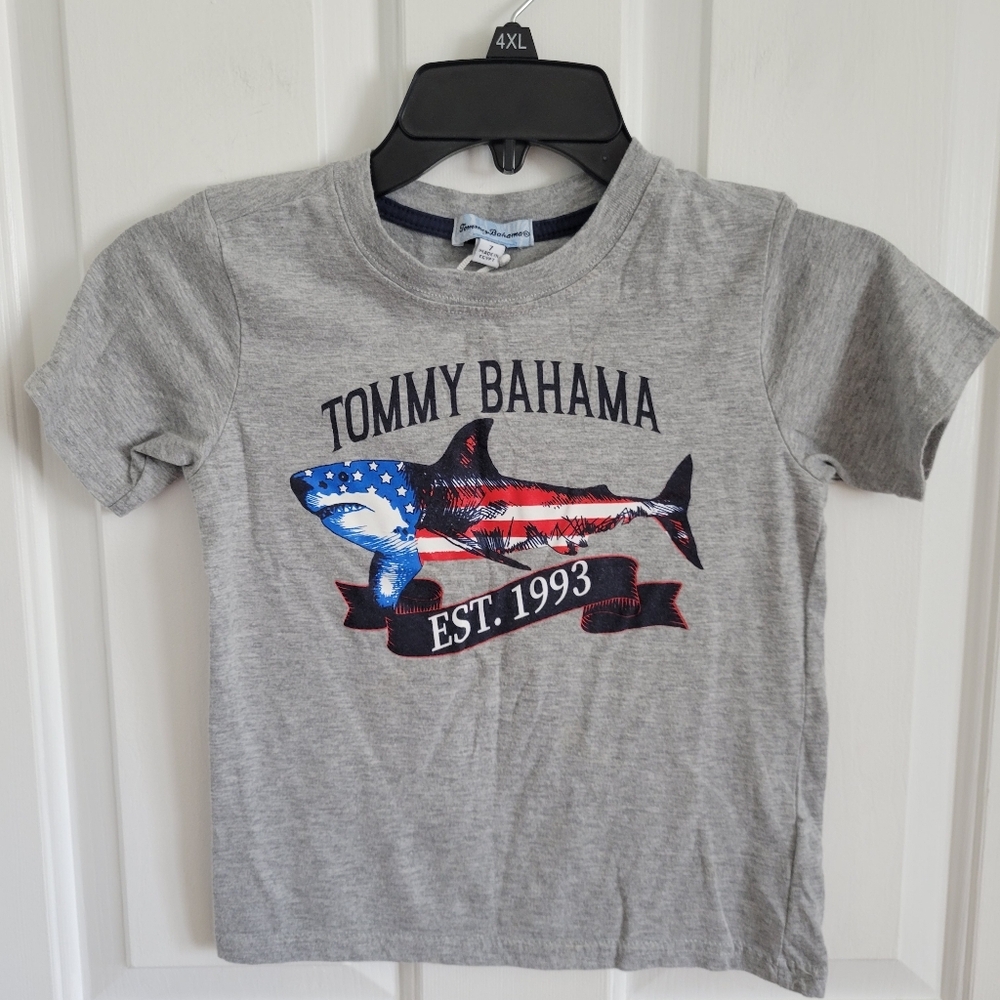 Tommy Bahama Boys Gray American Flag Shark Short Sleeve Tee Size 7